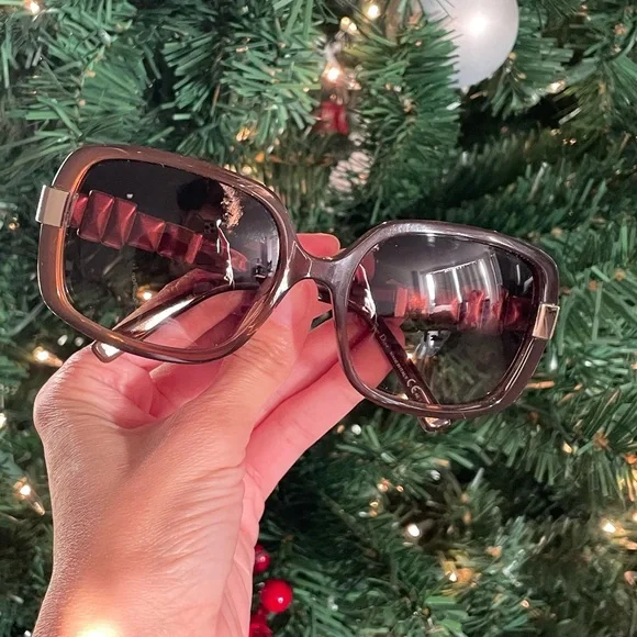 Dior | Accessories | Dior Zenaide Sunglasses | Poshmark display picture 1